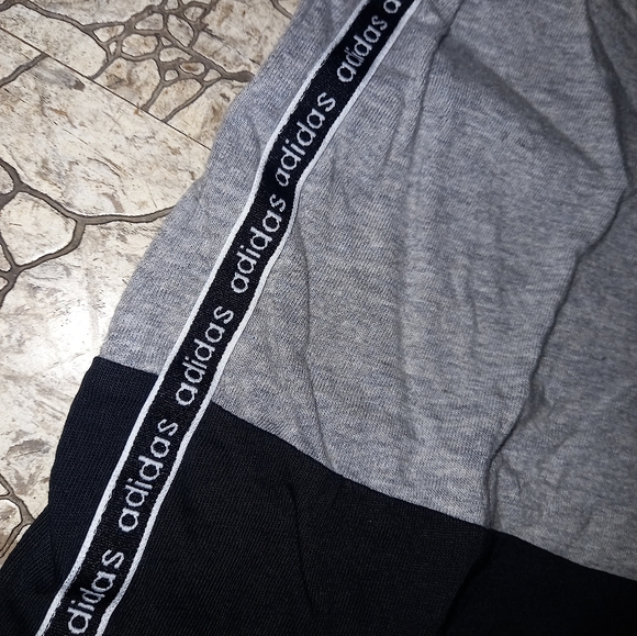 Adidas split taper tee - Picture 3 of 4